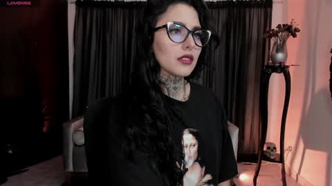 Goddess Alice online show from December 3, 2024, 2:36 am