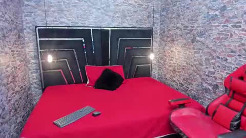 Snapshot of nasty_shantal chatting on September 28, 2025, 6:46 pm Shantal  online show from September 28, 2025, 6:46 pm
