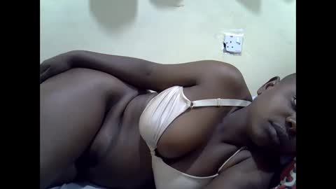 nastypussie online show from October 19, 2025, 3:07 am