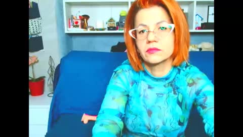 Snapshot of natali3855 chatting on February 5, 2025, 4:36 pm Natali online show from February 5, 2025, 4:36 pm