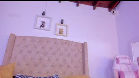 Natalia online show from December 12, 2024, 6:14 am