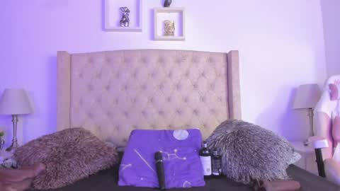 Natalia online show from January 5, 2025, 3:32 am