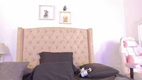 Natalia online show from February 8, 2025, 3:41 am