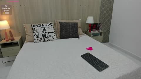 Natalia online show from September 29, 2025, 3:44 am