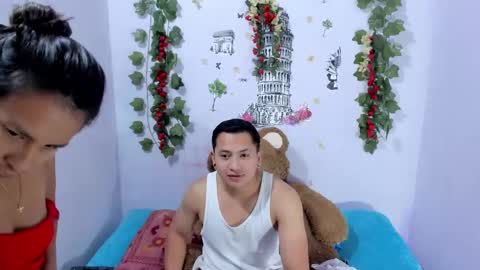 nataliaandjulliam online show from October 2, 2025, 6:31 am