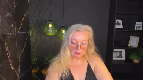 NataliCloud online show from October 20, 2025, 3:01 pm