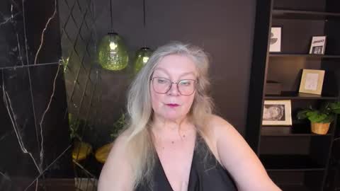 NataliCloud online show from February 11, 2026, 1:38 pm