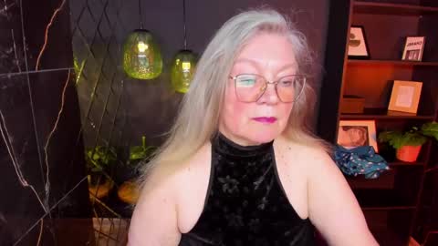 NataliCloud online show from May 29, 2026, 2:15 pm