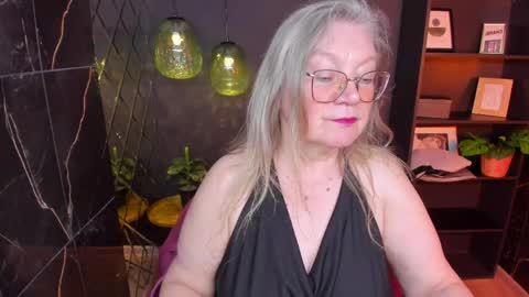 NataliCloud online show from June 4, 2026, 1:39 pm