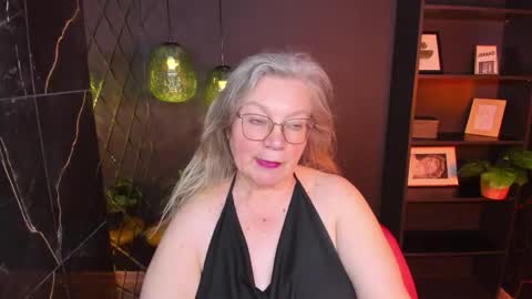 NataliCloud online show from June 9, 2026, 1:12 pm