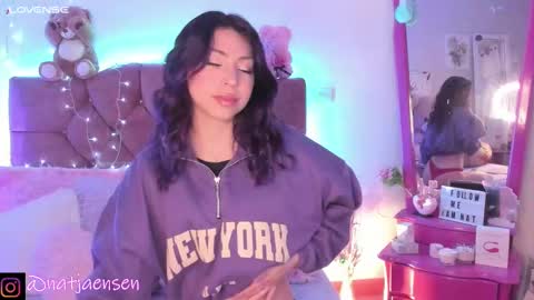       online show from December 12, 2024, 11:14 pm