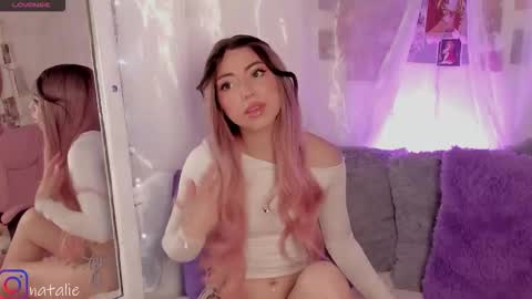       online show from October 21, 2025, 12:22 am