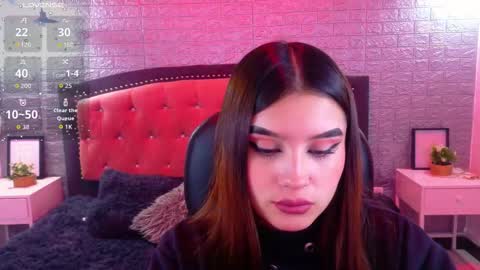 natalie  online show from November 12, 2025, 3:18 am