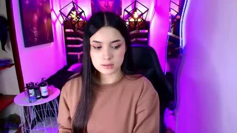 natalie  online show from June 6, 2026, 8:13 pm