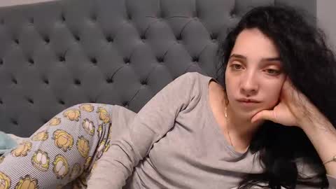 Miia online show from January 18, 2025, 3:31 am