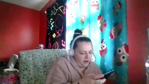 Snapshot of nataliedays chatting on December 21, 2024, 4:46 pm Natalie  online show from December 21, 2024, 4:46 pm