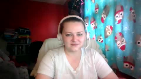 Snapshot of nataliedays chatting on February 14, 2025, 4:09 pm Natalie  online show from February 14, 2025, 4:09 pm