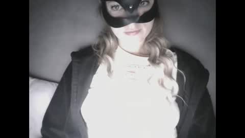 Natali online show from September 30, 2025, 4:01 pm