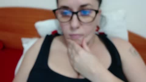 natally online show from December 19, 2024, 2:35 pm