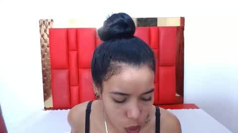 nataly_keily online show from November 21, 2025, 4:38 pm