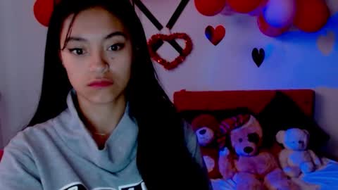 Nataly Escobar online show from February 24, 2025, 12:05 pm