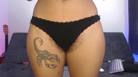   online show from November 14, 2025, 2:49 pm