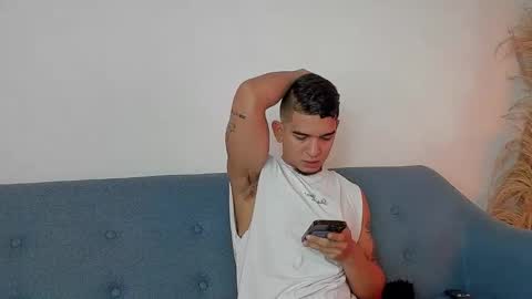 natan_77 online show from December 14, 2025, 1:05 pm