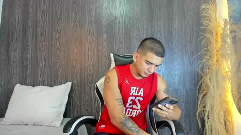 natan_77 online show from April 25, 2026, 10:51 am