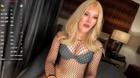 Natasha online show from March 18, 2026, 2:58 am