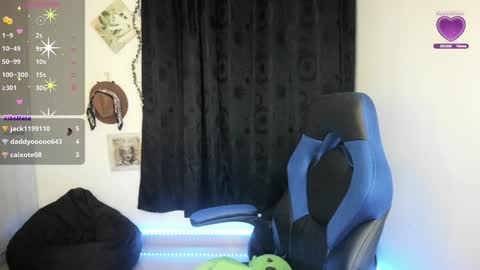 Natasha  online show from January 17, 2025, 2:08 am