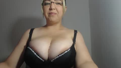NATTY online show from December 17, 2024, 3:39 pm