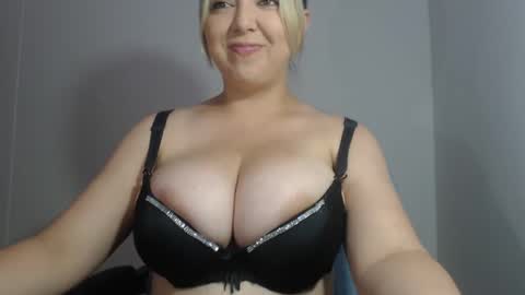 NATTY online show from December 17, 2024, 6:53 pm