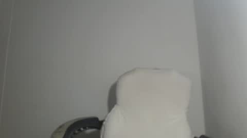 NATTY online show from May 21, 2026, 3:35 am