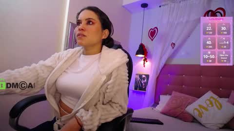 natasha online show from March 1, 2025, 1:07 pm