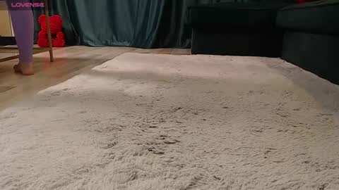 Naty  online show from February 27, 2026, 9:15 pm