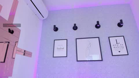  Natasha  online show from November 21, 2025, 11:53 am