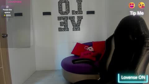 Natasha  online show from December 16, 2024, 3:11 pm