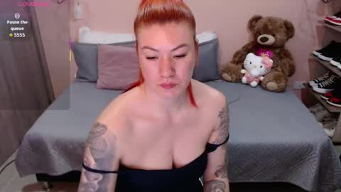 Nat online show from November 2, 2025, 1:52 am