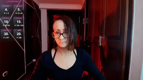 Natasha Mason online show from February 18, 2025, 11:44 am