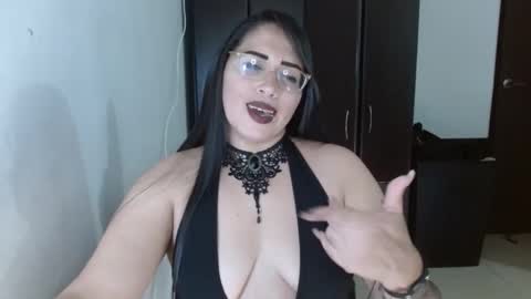 Natasha Smithe  online show from November 27, 2025, 1:40 am