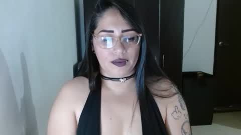 Natasha Smithe  online show from April 12, 2026, 1:10 am