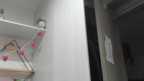 Natasha Independent model online show from February 12, 2025, 10:56 am