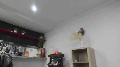 Natasha Independent model online show from February 25, 2025, 3:31 am