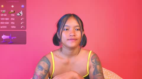 Snapshot of natchac chatting on February 13, 2025, 5:33 pm Natcha C online show from February 13, 2025, 5:33 pm