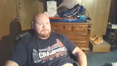 Snapshot of nate_b99 chatting on October 8, 2025, 11:35 pm Nate online show from October 8, 2025, 11:35 pm