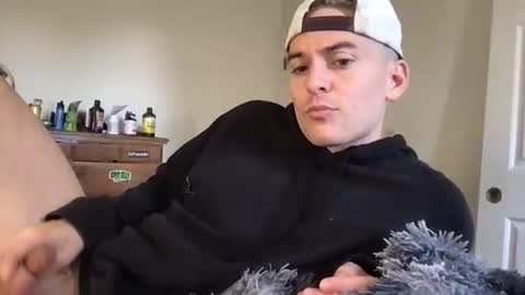 natetheexplorer online show from November 7, 2025, 10:43 pm