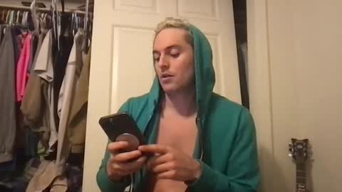 natetheexplorer online show from December 4, 2025, 3:27 am