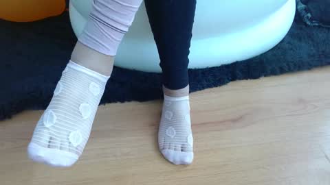 nath_dawson online show from February 4, 2025, 2:10 pm