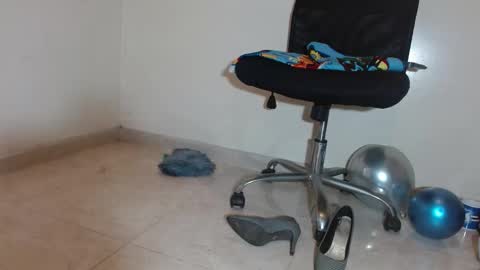 nath_dawson online show from September 15, 2025, 12:49 pm