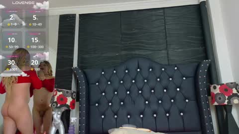 Snapshot of nathaliaz_ chatting on September 17, 2025, 12:18 pm nathaliaz online show from September 17, 2025, 12:18 pm